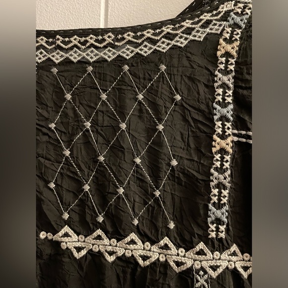 Johnny Was Carnation Embroidered Georgette Blouse - Picture 11 of 16